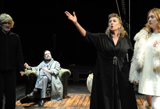 Boze Geesten © Raymond Mallentjer